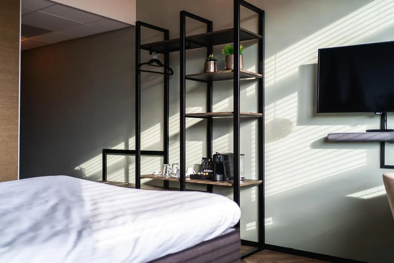 *** Отель Onderwijshotel De Rooi Pannen Эйндховен Нидерланды