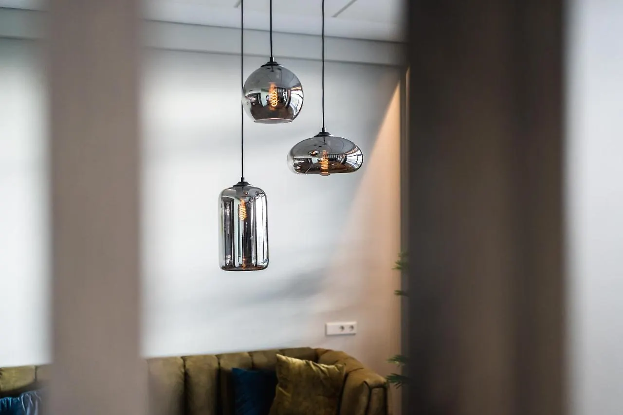 Onderwijshotel De Rooi Pannen Эйндховен Нидерланды