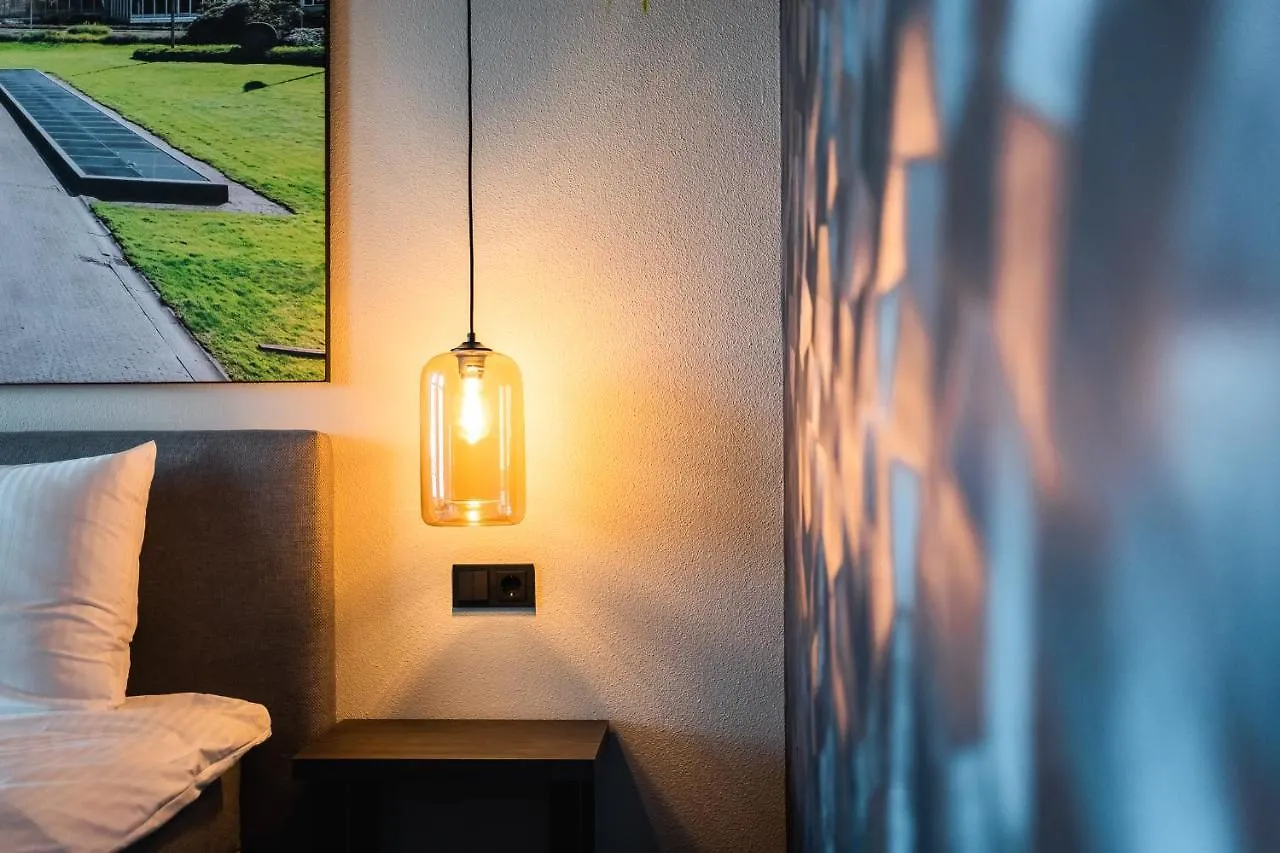 Отель Onderwijshotel De Rooi Pannen Эйндховен